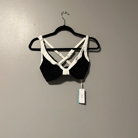 Seafolly Block Part F Cup Bikini Top - Picture 2 of 9